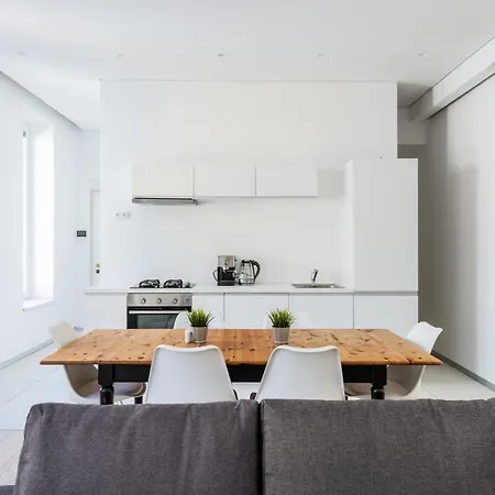 Apartman Boheme Charle's Square *